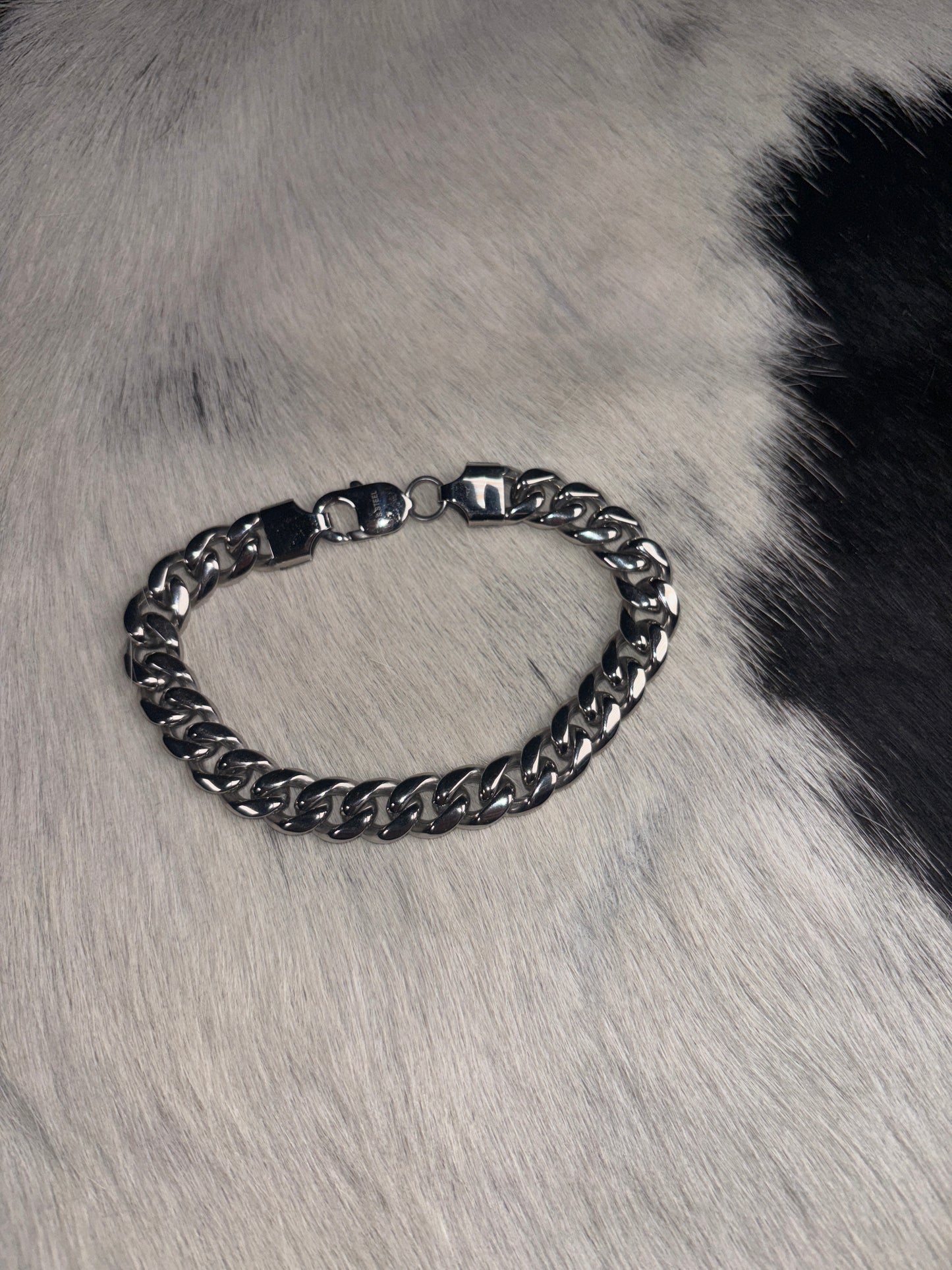 Silver Cuban link bracelet