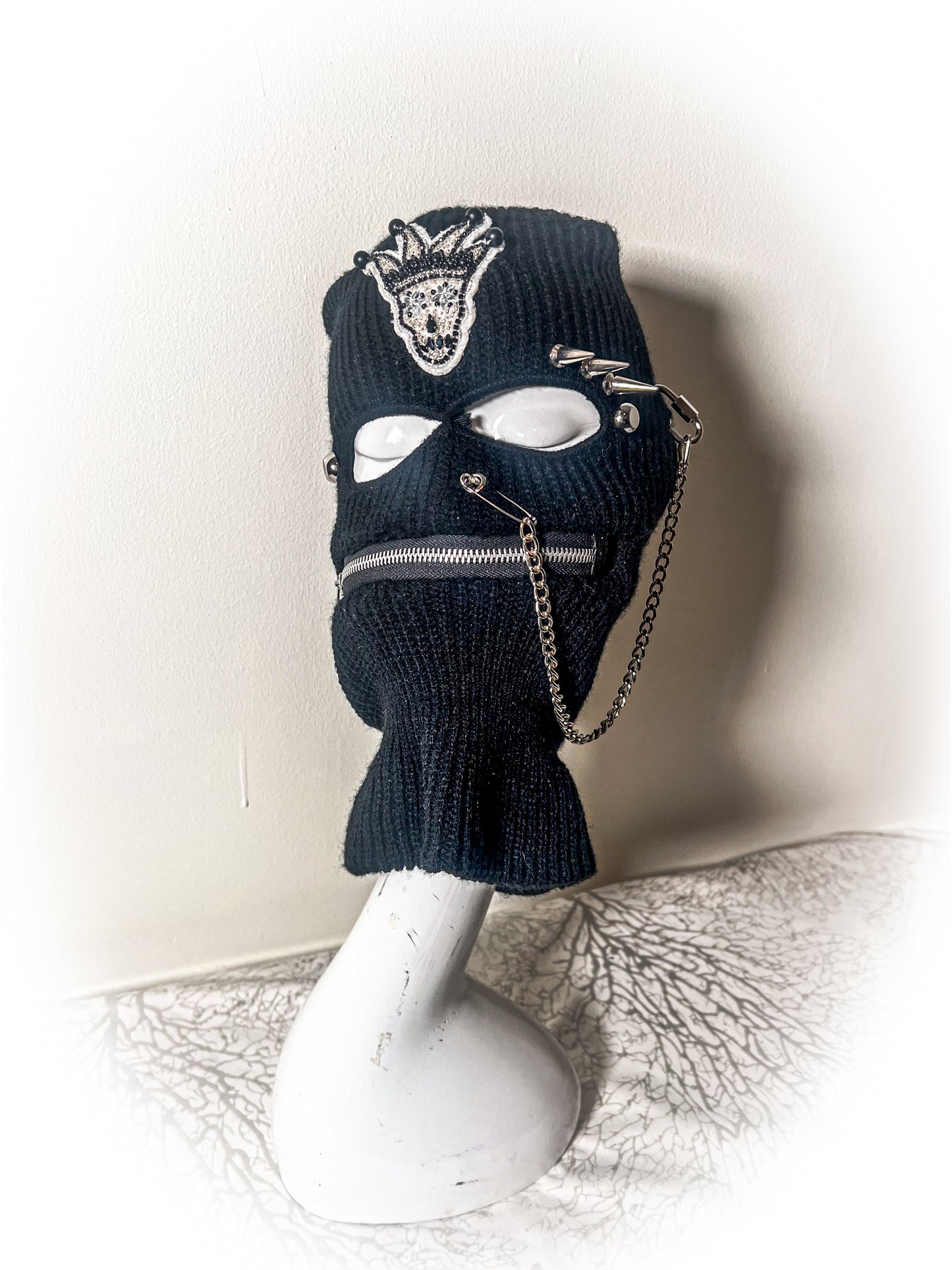 “ROBINSON” Kinky Ski Mask (Black)